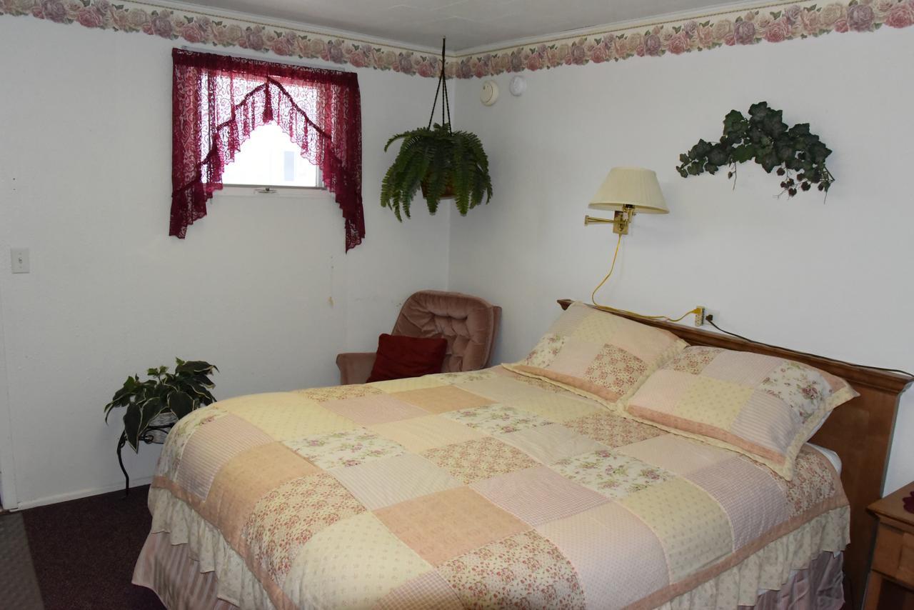 Royals Inn Motel Malta Eksteriør billede